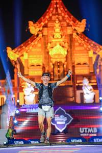 BIB: 9374
                            <button type="button" onclick="openModal(22348267)" class="btn btn-primary btn-sm float-right btn-popup" data-toggle="modal" data-target=".modal-high-quality">
                        <i class="fas fa-shopping-cart"></i> Add to Cart
                    </button>
                                            <button type="button" onclick="isThisMe(22348267, true)" class="btn btn-success btn-sm float-right btn-popup btn-isme hidden" data-toggle="tooltip" data-placement="bottom" title="นี่คือรูปของคุณใช่ไหม คลิกที่นี่เพื่อเอาเข้าอัลบั้ม">
                        <i class="fas fa-plus"></i> Add to album
                    </button>
                    <button type="button" onclick="isThisMe(22348267, false)" class="btn btn-warning btn-sm float-right btn-popup btn-isnotme hidden">
                        <i class="fas fa-ban"></i> Remove from album
                    </button>